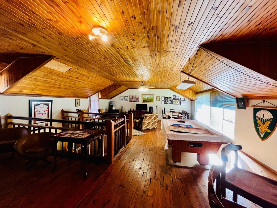 4 Bedroom Property for Sale in Roodewal Free State